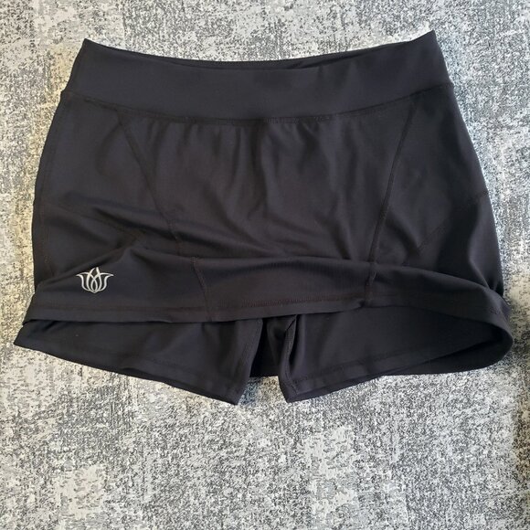 Lotus Activa Stretchy Black Skort Skirt Made in Vancouver - Picture 3 of 10